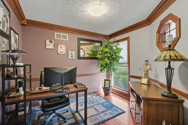 885 Chelsea Lane, Tipp City, OH 45371