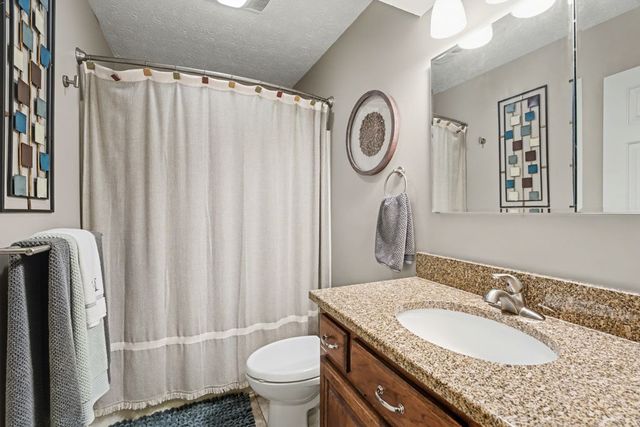 885 Chelsea Lane, Tipp City, OH 45371