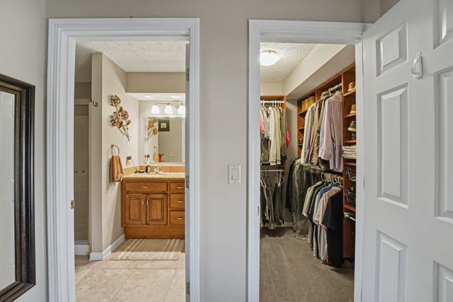 885 Chelsea Lane, Tipp City, OH 45371