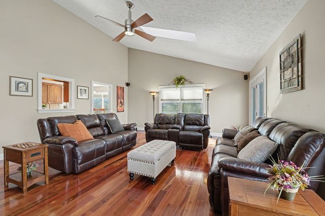 885 Chelsea Lane, Tipp City, OH 45371