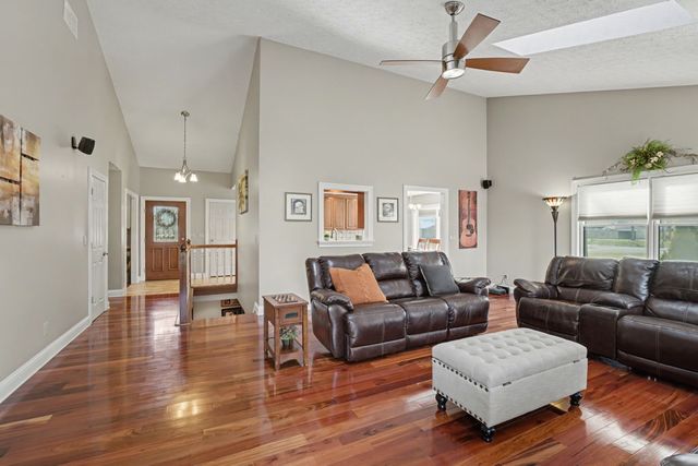 885 Chelsea Lane, Tipp City, OH 45371