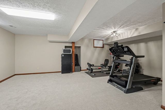 885 Chelsea Lane, Tipp City, OH 45371