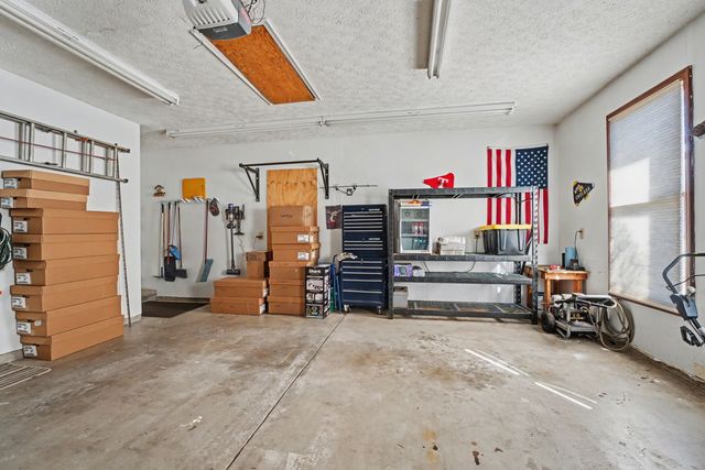 885 Chelsea Lane, Tipp City, OH 45371