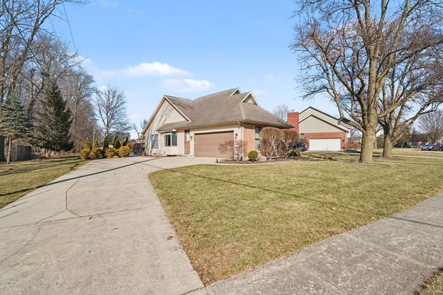885 Chelsea Lane, Tipp City, OH 45371