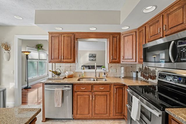 885 Chelsea Lane, Tipp City, OH 45371