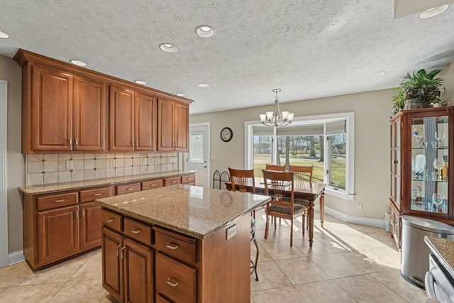 885 Chelsea Lane, Tipp City, OH 45371