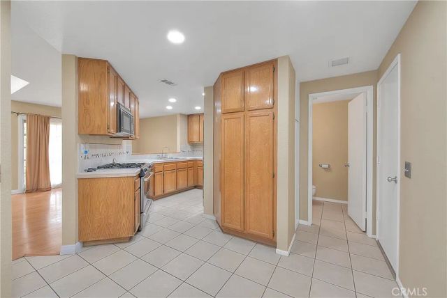 13413 Prospector, Chino Hills, CA 91709