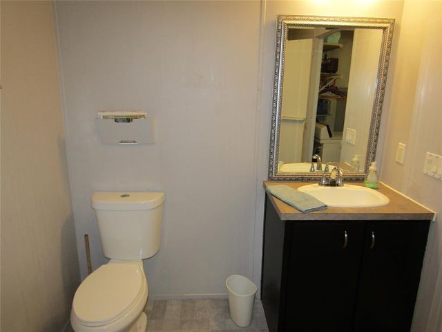 333 9th Street, Dickinson, TX 77539