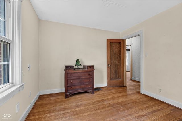336 E 60th Street, Indianapolis, IN 46220