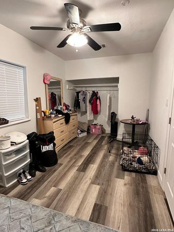 231 E Lubbock, San Antonio, TX 78204