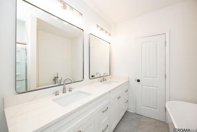 19700 John Stafford Rd, Walker, LA 70785