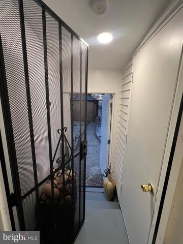 6039 PALMETTO ST, Philadelphia, PA 19111