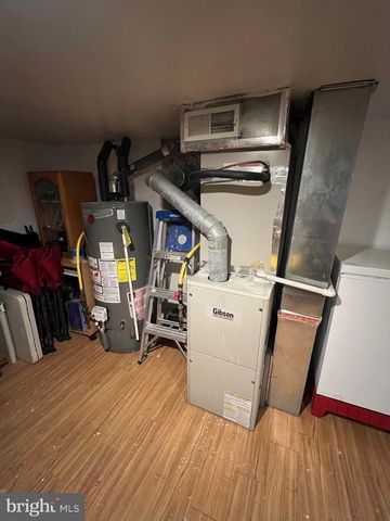 6039 PALMETTO ST, Philadelphia, PA 19111