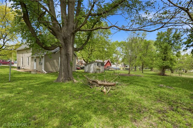 300 S Atkinson Street, Truro, IA 50257