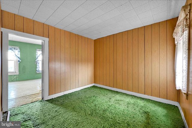 216 E DONEGAL ST, Mount Joy, PA 17552