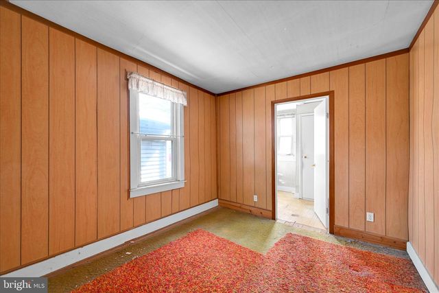 216 E DONEGAL ST, Mount Joy, PA 17552