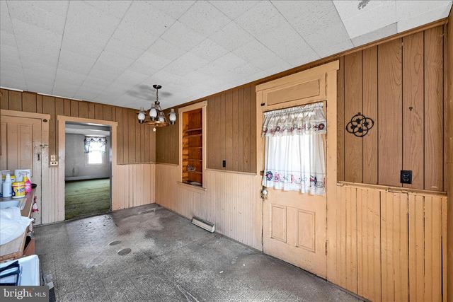 216 E DONEGAL ST, Mount Joy, PA 17552