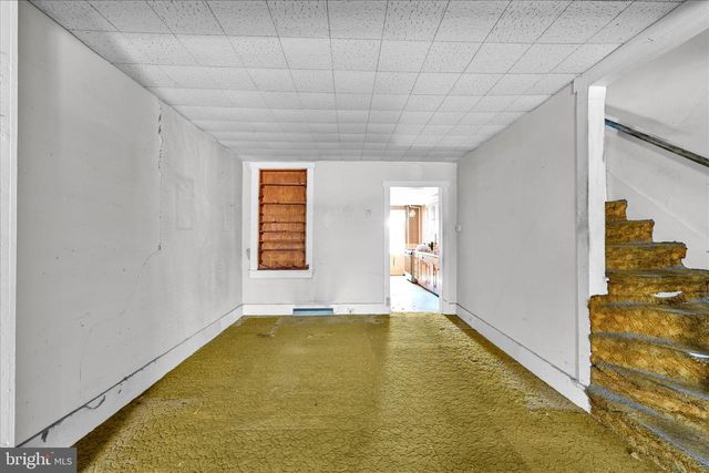 216 E DONEGAL ST, Mount Joy, PA 17552