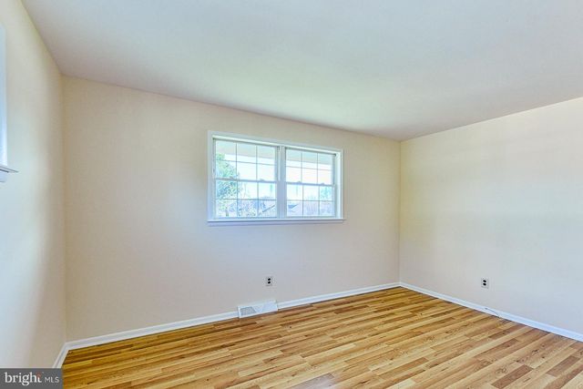 3702 E JOPPA RD, Nottingham, MD 21236