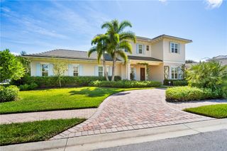 221 Palm Island Lane, Vero Beach, FL 32963