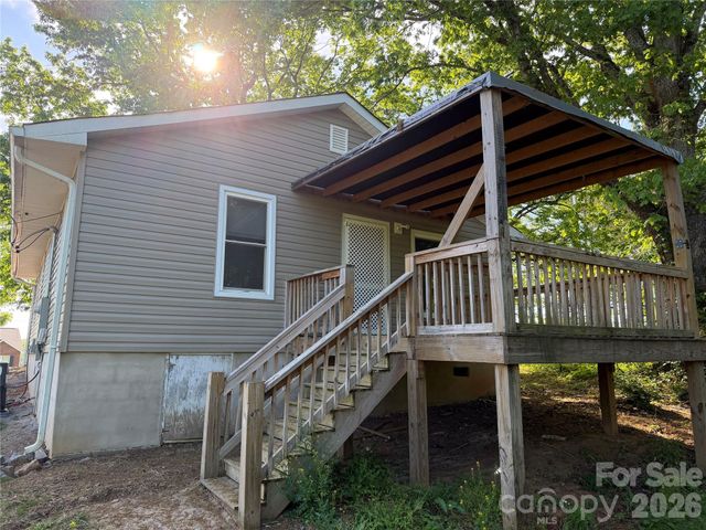 3724 Kathy Road, Morganton, NC 28655