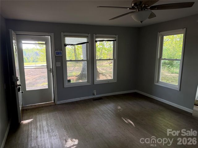 3724 Kathy Road, Morganton, NC 28655