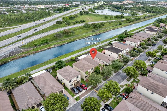 2401 NE 4th St, Homestead, FL 33033