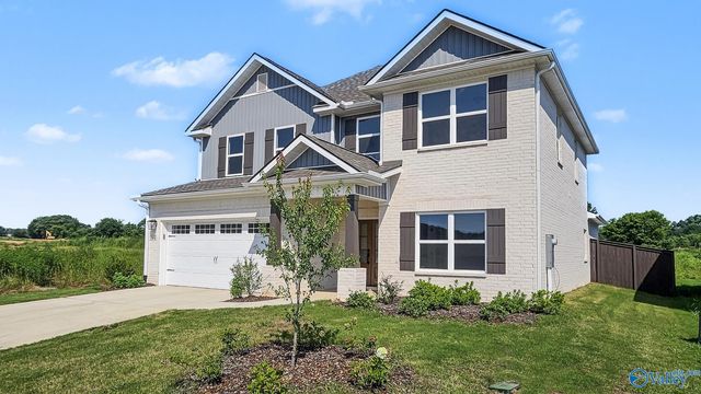 214 Pantene Drive, Huntsville, AL 35811