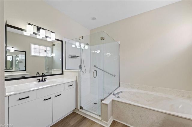168 Livermore LN, Naples, FL 34119