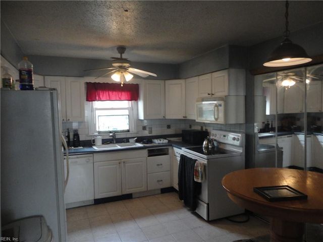 3511 Hoby CT, Virginia Beach, VA 23462