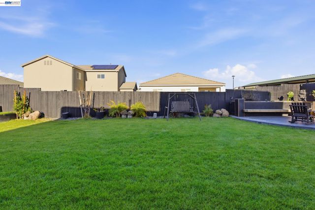 2394 Bharvani Ave, Manteca, CA 95337