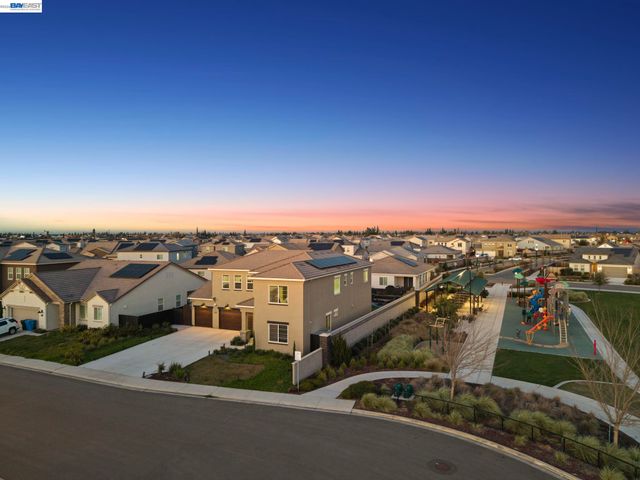 2394 Bharvani Ave, Manteca, CA 95337