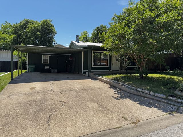 484 S First Avenue, Stephenville, TX 76401