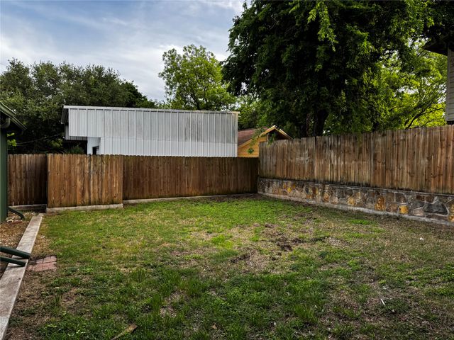 484 S First Avenue, Stephenville, TX 76401