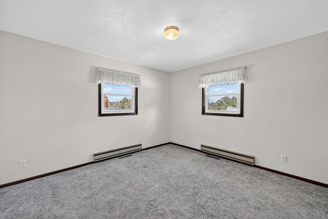 122 Hillside Circle, New Glarus, WI 53574