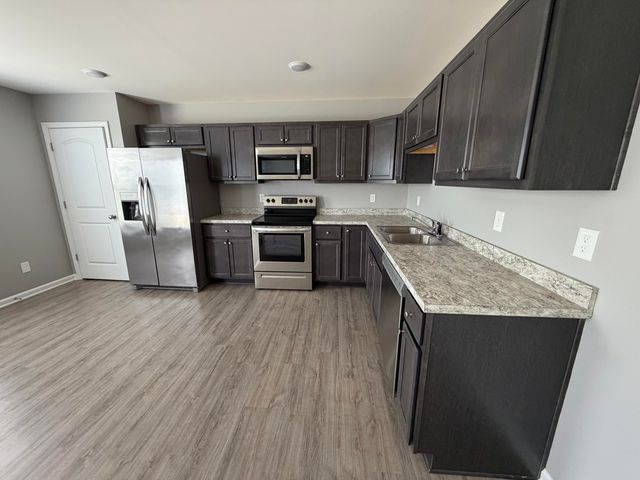 2460 Feathersound Way, Lexington, KY 40511