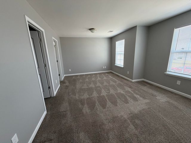 2460 Feathersound Way, Lexington, KY 40511