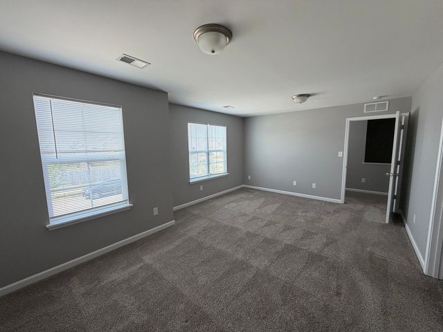 2460 Feathersound Way, Lexington, KY 40511