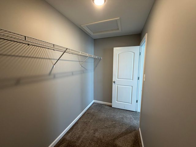 2460 Feathersound Way, Lexington, KY 40511