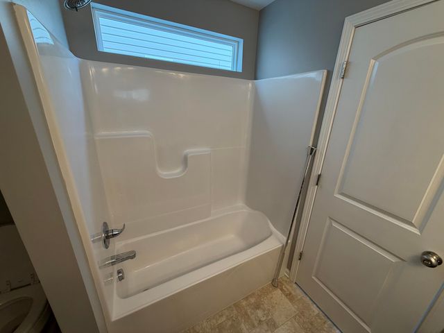2460 Feathersound Way, Lexington, KY 40511