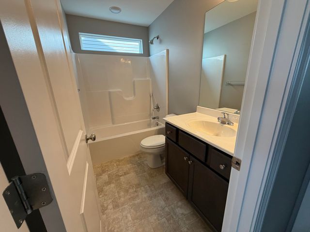 2460 Feathersound Way, Lexington, KY 40511