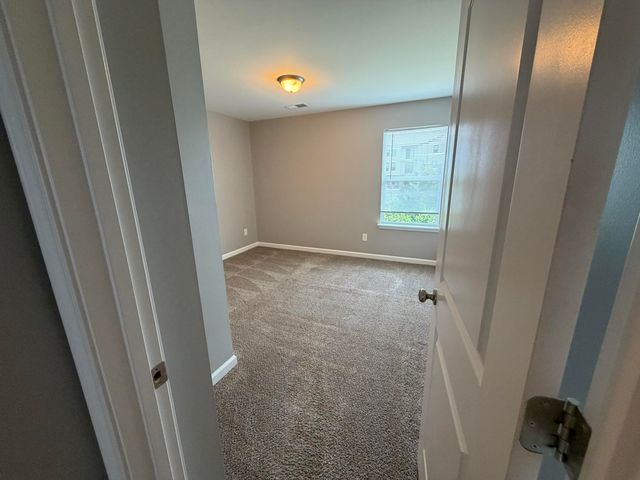 2460 Feathersound Way, Lexington, KY 40511