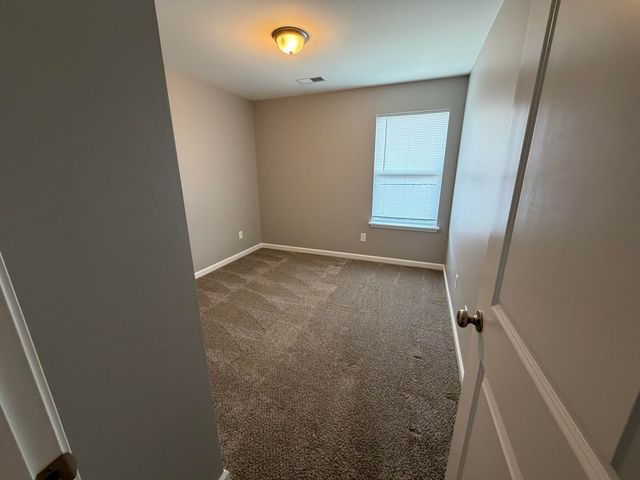 2460 Feathersound Way, Lexington, KY 40511