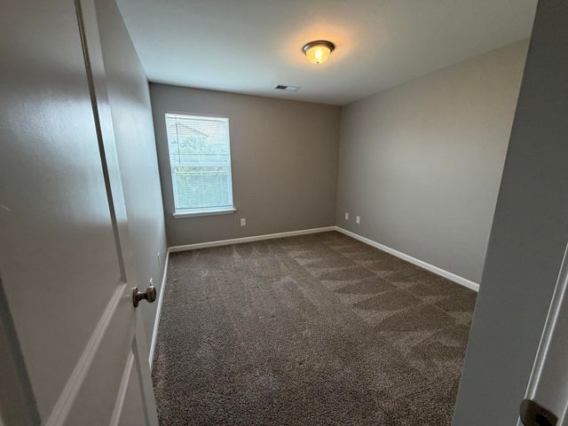 2460 Feathersound Way, Lexington, KY 40511