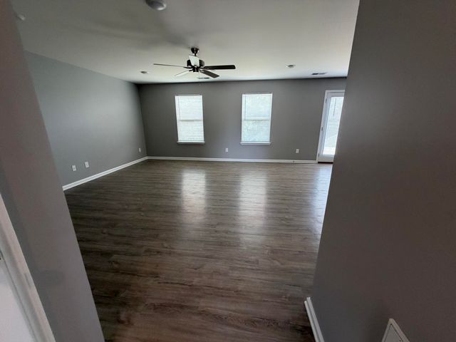 2460 Feathersound Way, Lexington, KY 40511