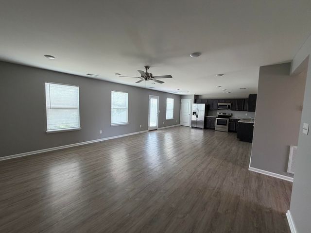2460 Feathersound Way, Lexington, KY 40511