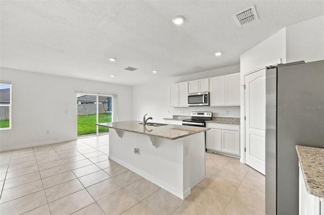1832 BUCKEYE ROAD, Davenport, FL 33837