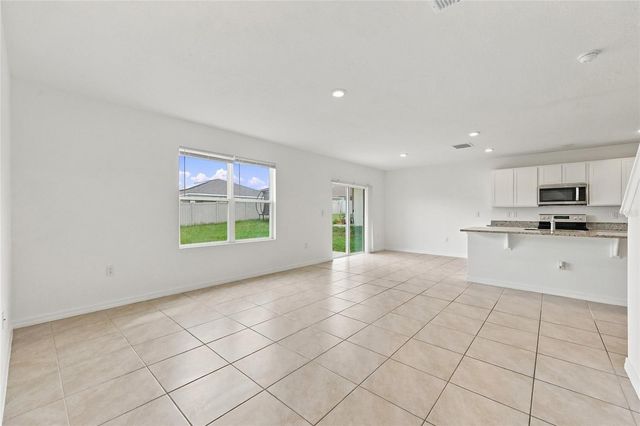 1832 BUCKEYE ROAD, Davenport, FL 33837