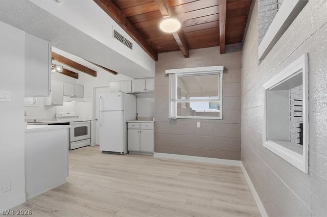 1808 8th Place, Las Vegas, NV 89104