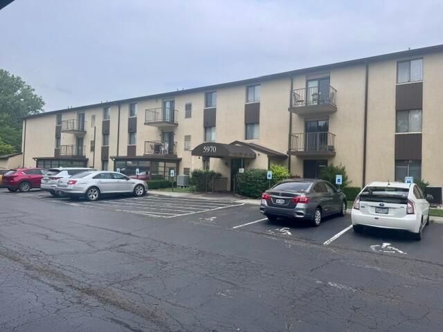 5970 Sharon Woods Boulevard, 200, Columbus, OH 43229